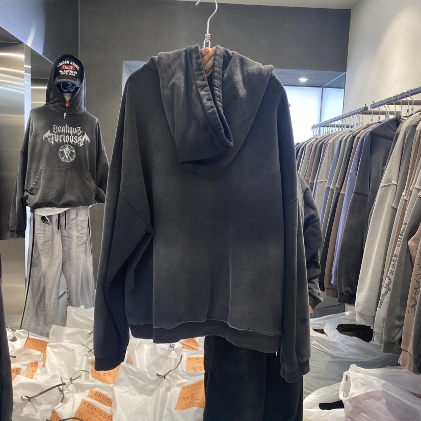 VENTIQUE韓國直郵東大門代購女裝新品時尚真品職業衛衣連帽VENTIQUE-男裝衛衣