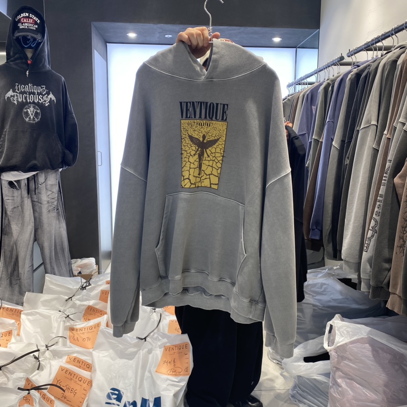 VENTIQUE韓國直郵東大門代購女裝新款熱賣時尚推薦衛衣連帽VENTIQUE-男裝衛衣