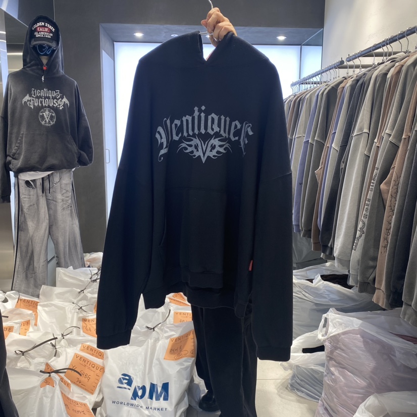 VENTIQUE韓國直郵女裝新款24秋冬時尚真品職業熱賣衛衣連帽VENTIQUE-男裝衛衣圖色2
