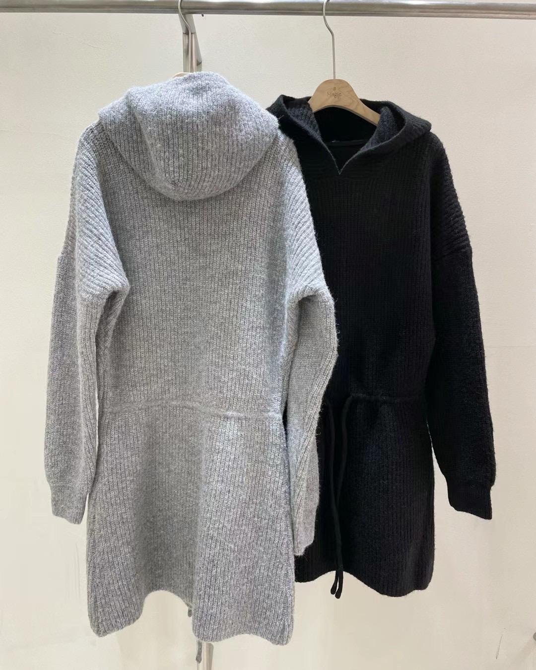 Magie韓國直郵東大門代購女裝新款職業推薦休閑連衣裙羊毛連帽Magie連衣裙