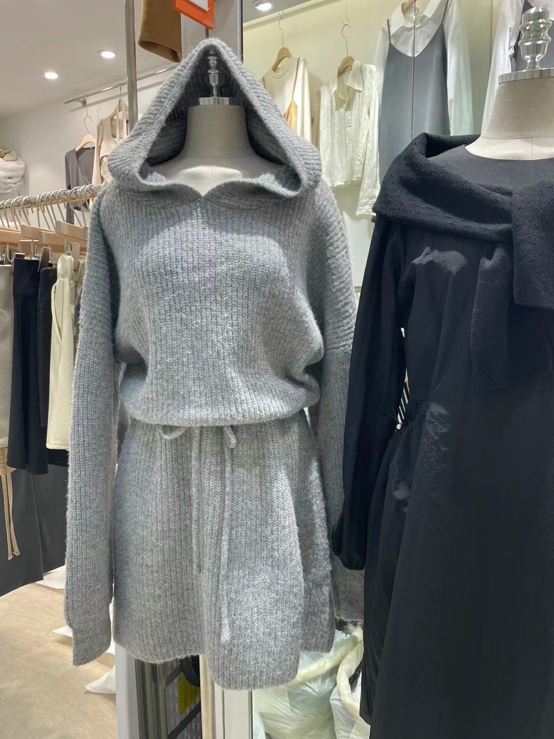 Magie韓國直郵東大門代購女裝新款職業推薦休閑連衣裙羊毛連帽Magie連衣裙