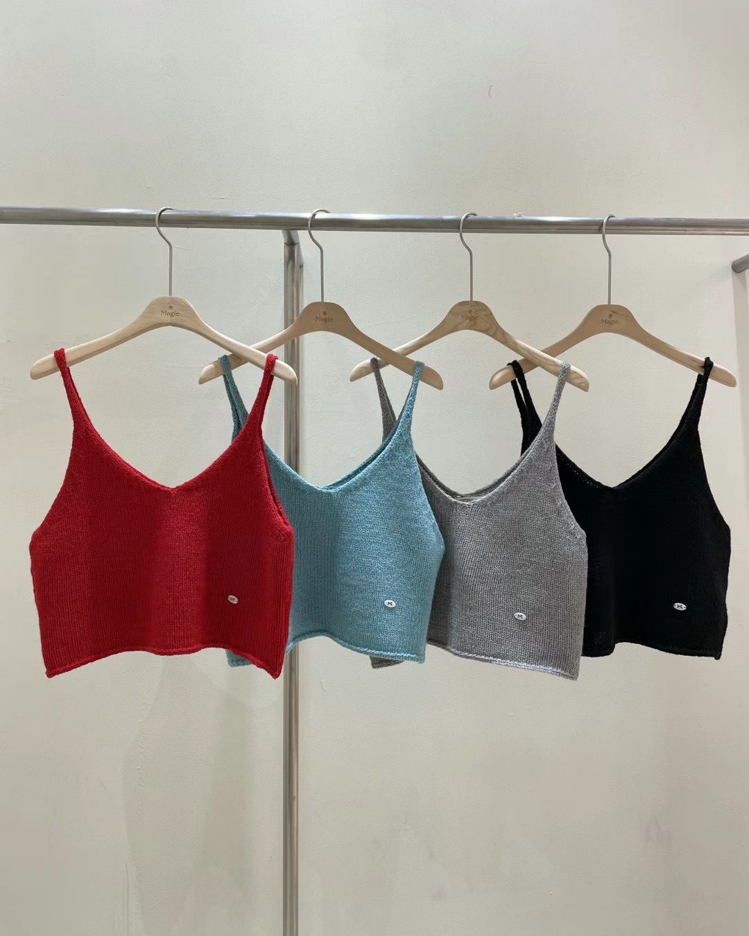 Magie韓國直郵東大門代購女裝新款人氣休閑推薦吊帶背心羊毛Magie吊帶/背心