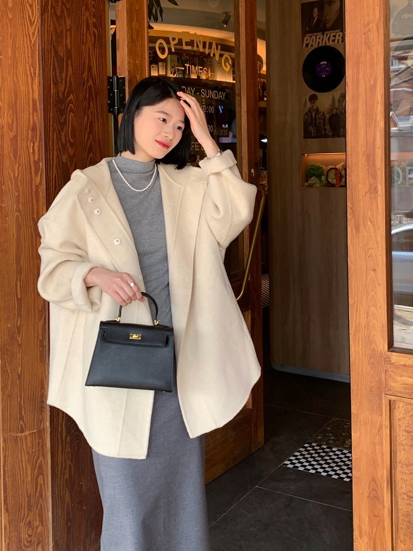 BANI BLUBH韓國直郵東大門實拍女裝新品推薦職業人氣時尚夾克BANI BLUSH夾克