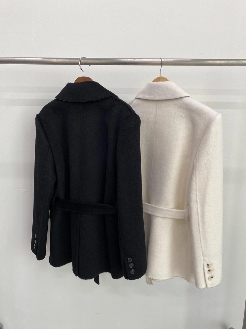 BANI BLUBH直郵韓國代購女裝新品真品熱賣時尚推薦休閑夾克BANI BLUSH夾克