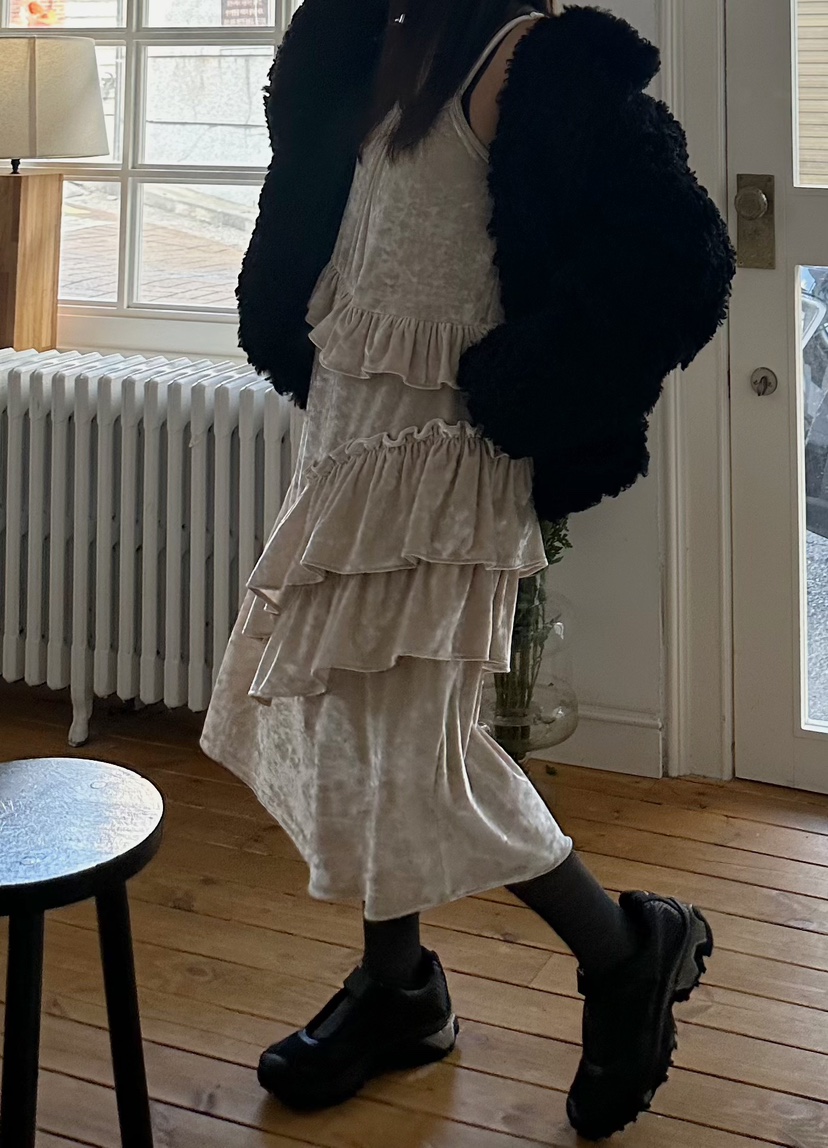 BYRING直郵韓國代購女裝新款職業時尚休閑連衣裙天鵝絨荷葉邊BYRING連衣裙