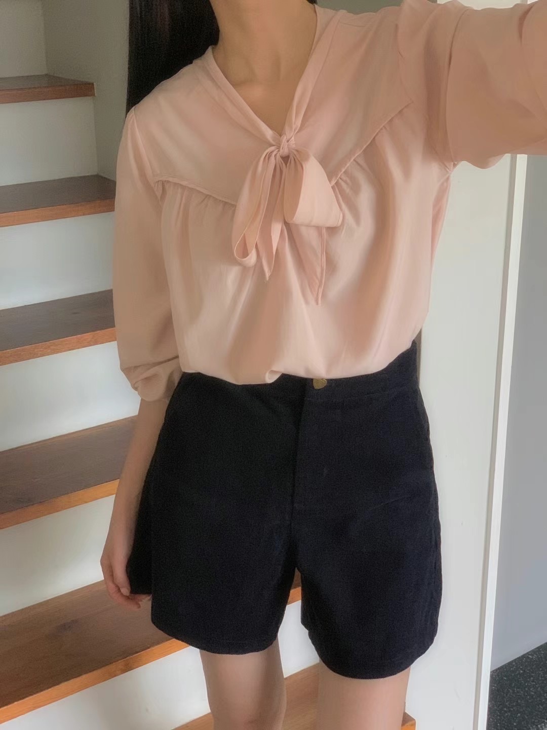 LOVEMEMORE直郵韓國代購女裝新品職業熱賣24秋冬襯衫蕾絲衫LOVEMEMORE襯衫/蕾絲衫