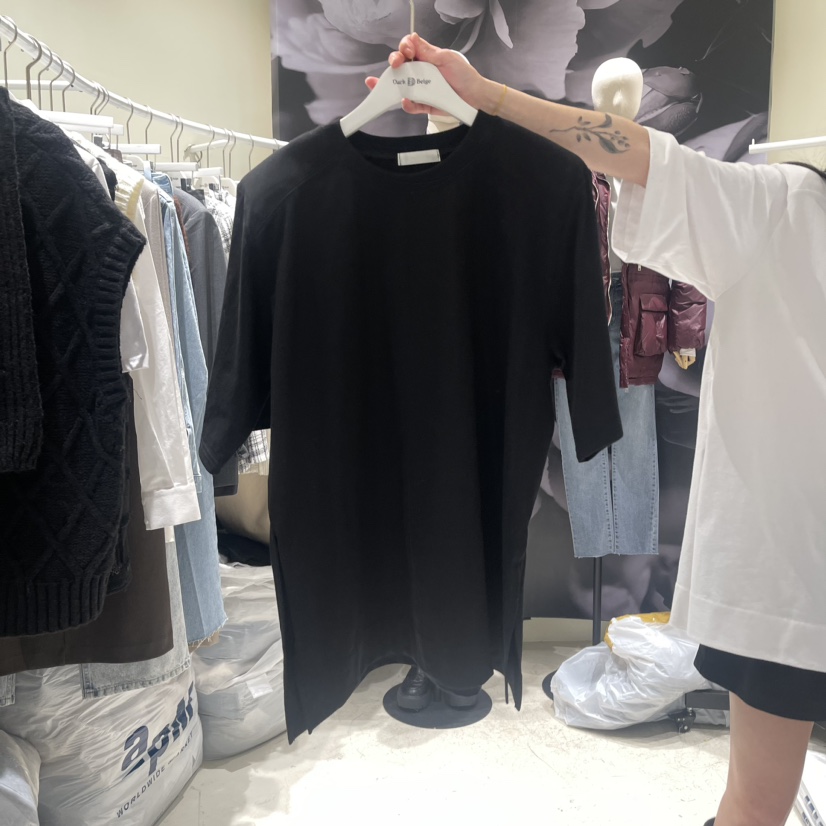 DARK BEIGE韓國直郵東大門實拍女裝新款真品休閑24秋冬T恤DARK BEIGET恤圖色3
