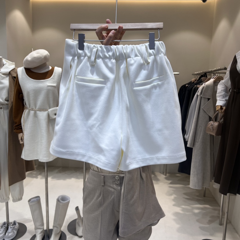 HANNA21韓國直郵東大門代購女裝新品推薦熱賣短褲人字紋羊毛HANNA21短褲