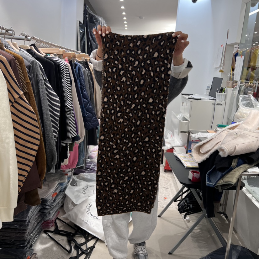 JUNI韓國直郵東大門代購女裝新款熱賣職業推薦休閑圍巾披肩JUNI圍巾/披肩圖色2