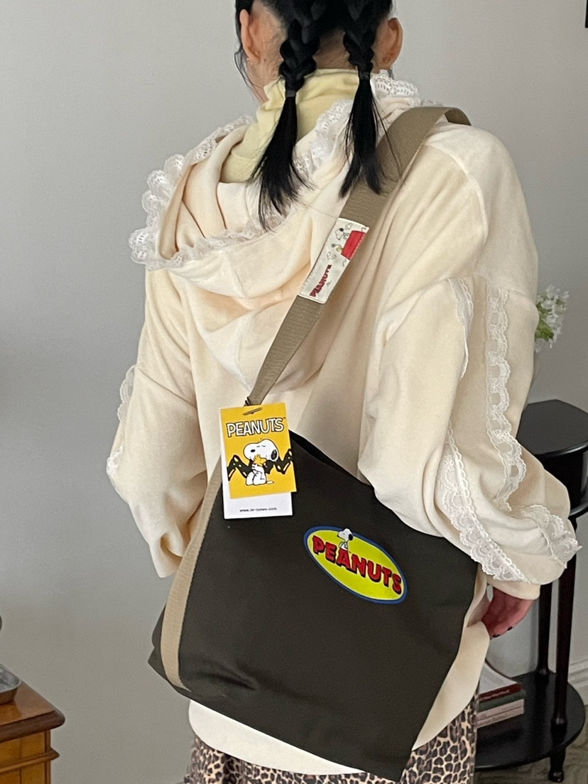 LEJUNEV-P韓國直郵東大門代購女裝新品時尚單肩斜跨包史努比LEJUNEV-P單肩/斜跨包