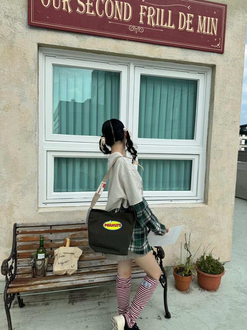 LEJUNEV-P韓國直郵東大門代購女裝新品時尚單肩斜跨包史努比LEJUNEV-P單肩/斜跨包