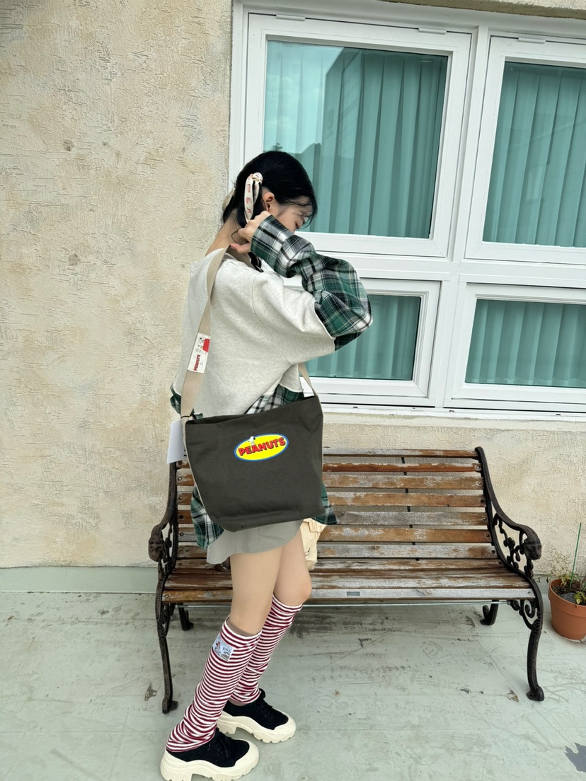 LEJUNEV-P韓國直郵東大門代購女裝新品時尚單肩斜跨包史努比LEJUNEV-P單肩/斜跨包