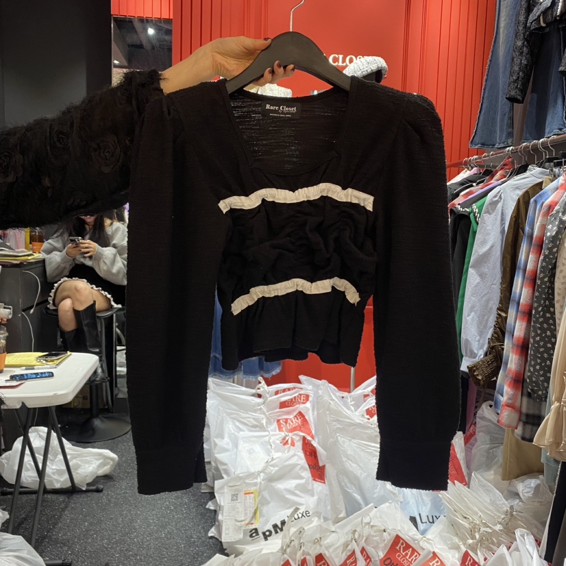 Rare Closet韓國直郵東大門實拍女裝新品推薦熱賣休閑長袖T恤RARE CLOSET長袖T恤圖色2