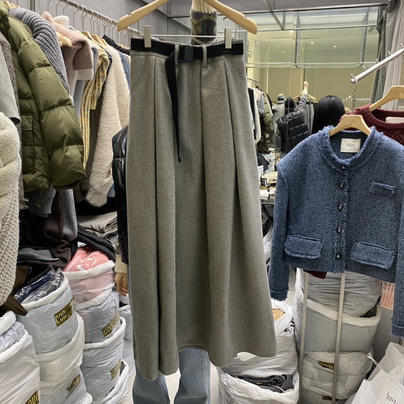 TOPQUEEN韓國直郵女裝新款職業推薦真品休閑熱賣長裙含腰帶UOOV長裙圖色1