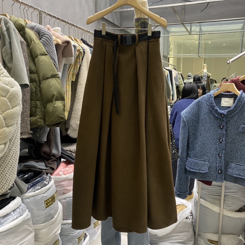 TOPQUEEN韓國直郵女裝新款職業推薦真品休閑熱賣長裙含腰帶UOOV長裙圖色2