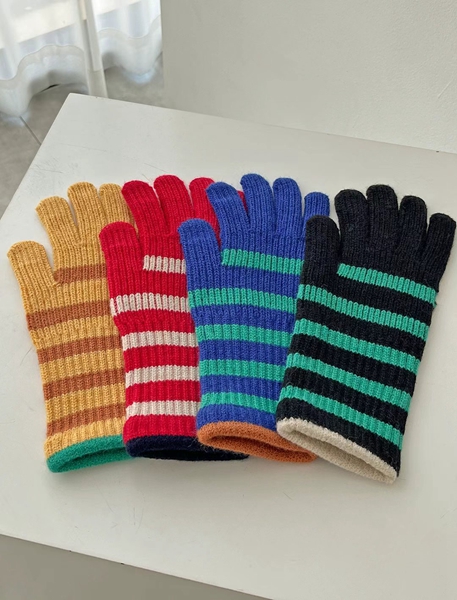 BUBBLE UNDER直郵韓國代購女裝新款真品休閑時尚24秋冬手套NOTICE手套