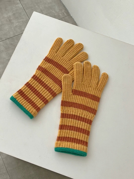 BUBBLE UNDER直郵韓國代購女裝新款真品休閑時尚24秋冬手套NOTICE手套圖色2