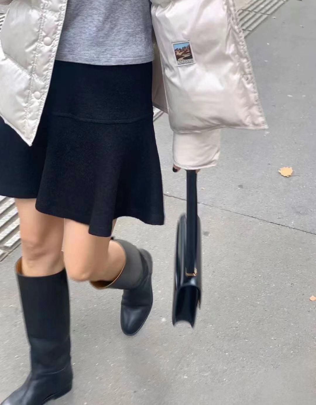 ADORA韓國直郵東大門實拍女裝新款職業熱賣24秋冬推薦短裙ADORA短裙