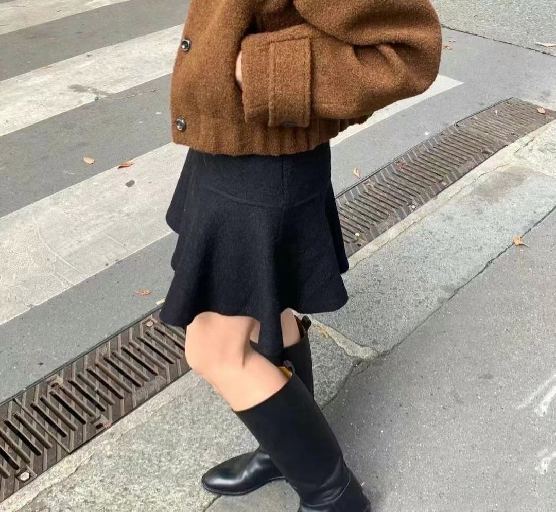 ADORA韓國直郵東大門實拍女裝新款職業熱賣24秋冬推薦短裙ADORA短裙
