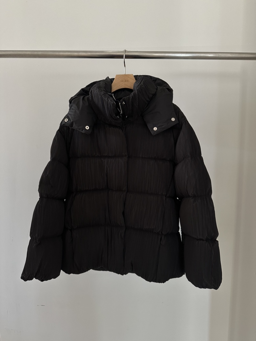 VALUABLE東大門實拍女士新品熱賣短款羽絨服填充腰帶褶皺鴨絨VALUABLE短款羽絨服圖色2