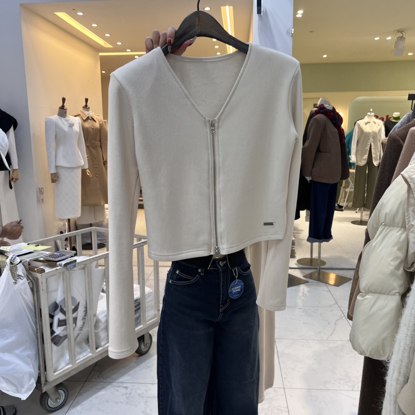 A2/D2東大門實拍女裝新款真品推薦時尚針織衫拉絨開衫羅紋A2/D2針織衫圖色1