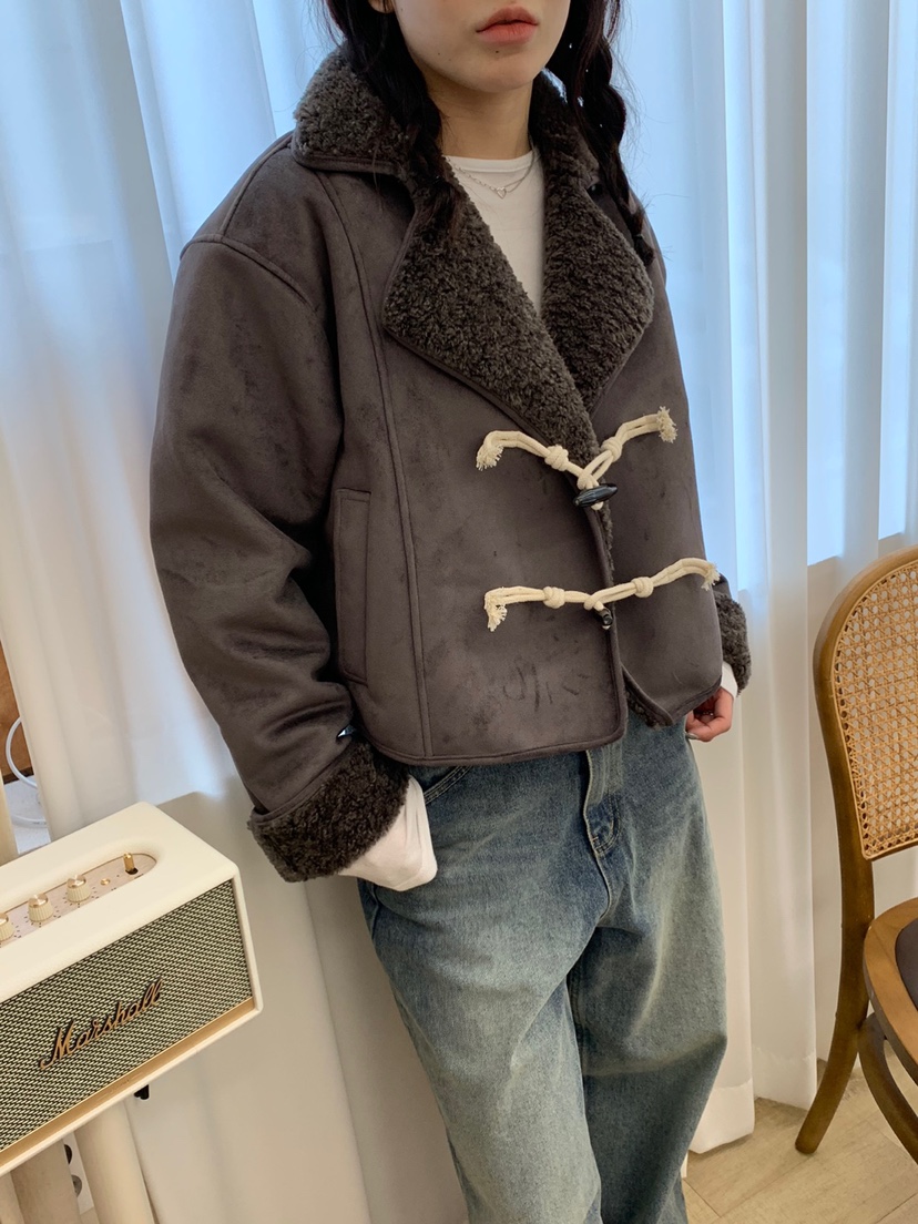 ZITTEN韓國直郵東大門代購女裝新款職業真品24秋冬短款大衣ZITTEN短款大衣