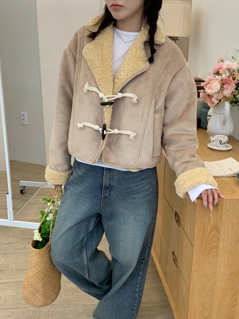 ZITTEN韓國直郵東大門代購女裝新款職業真品24秋冬短款大衣ZITTEN短款大衣
