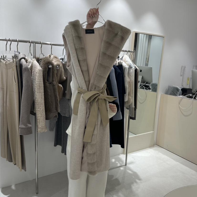LAFFINE-P直郵韓國代購女裝新款真品推薦中長款大衣含腰帶LAFFINE-P中長款大衣圖色2
