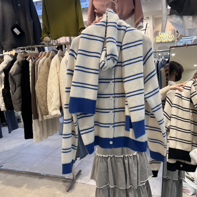 JuA韓國直郵東大門代購女裝新品真品時尚24秋冬套裝含圍巾JUA套裝圖色3