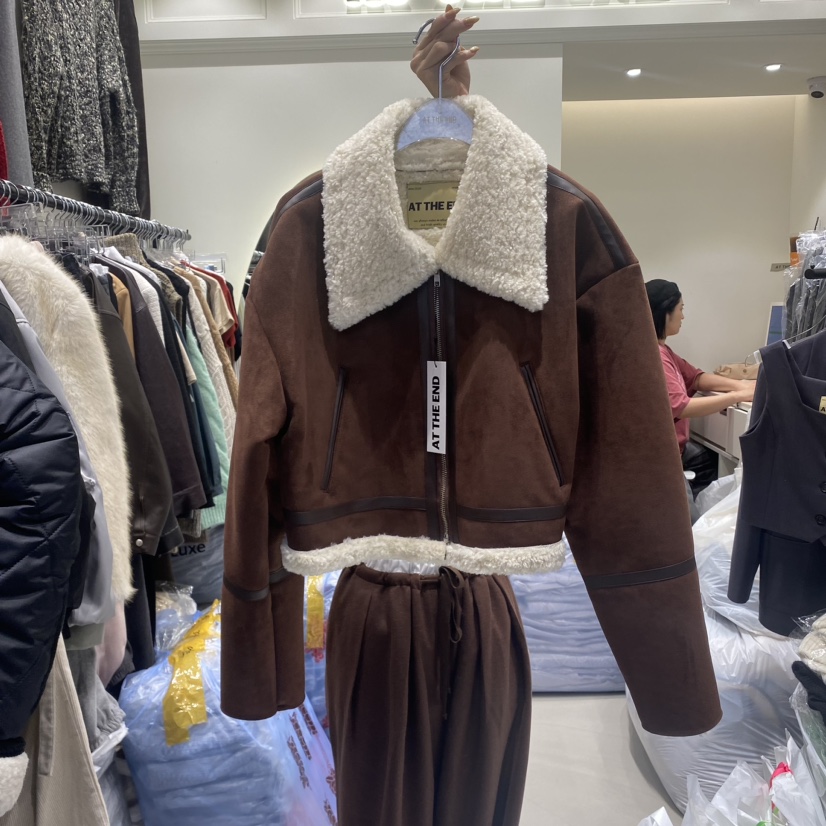 AT THE END韓國直郵東大門實拍女裝新款真品24秋冬短款大衣AT THE END短款大衣圖色2
