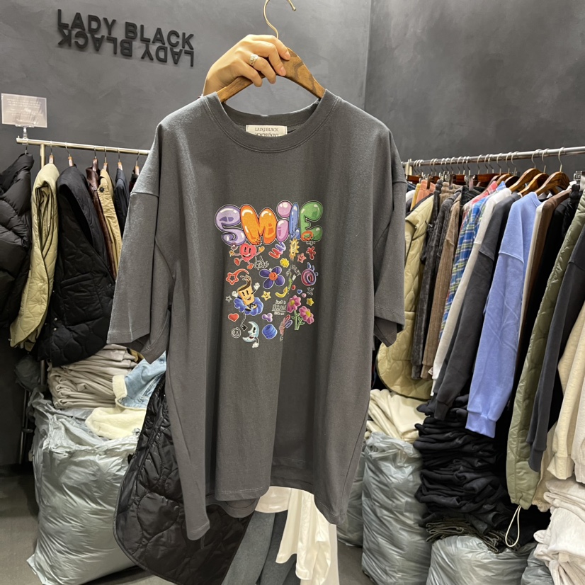 LADYBLACK韓國直郵東大門實拍女裝新品熱賣休閑推薦真品T恤LADYBLACKT恤圖色2