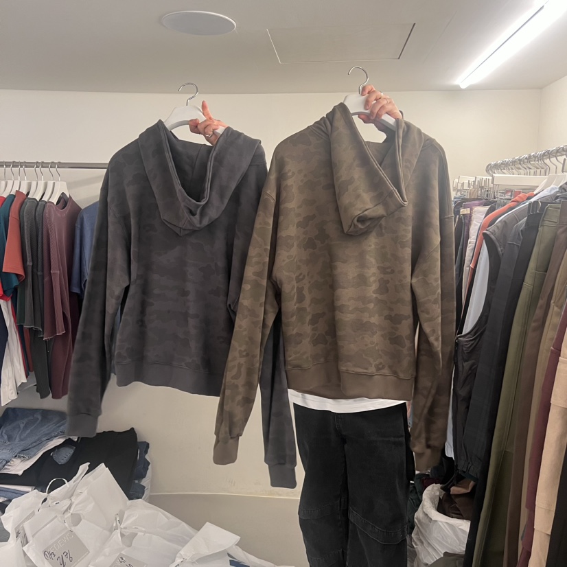 NEDEWS韓國直郵東大門實拍女裝新品職業人氣推薦衛衣迷彩兜帽NEDEWS衛衣