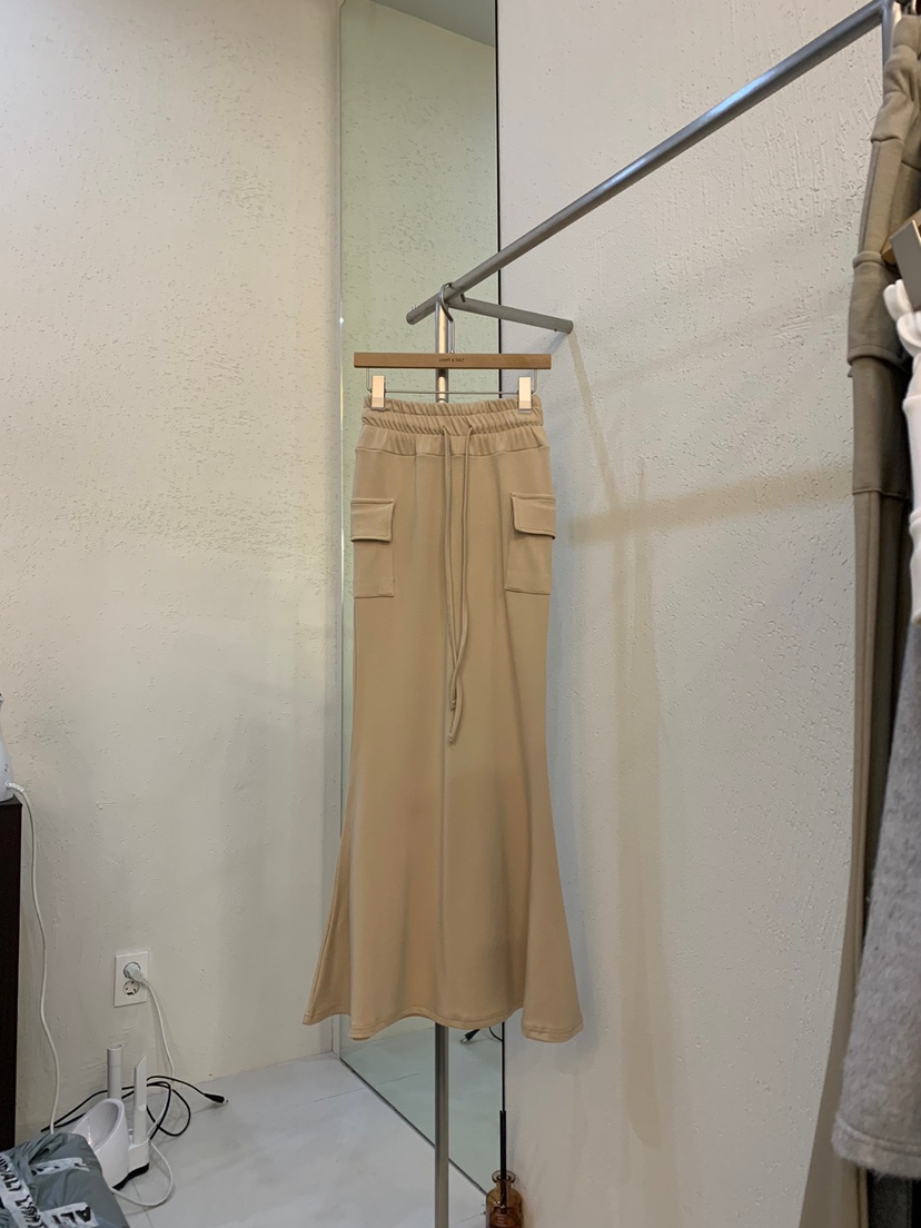 LIGHT AND SALT韓國直郵女裝新品人氣推薦真品熱賣職業長裙LIGHT AND SALT長裙圖色2