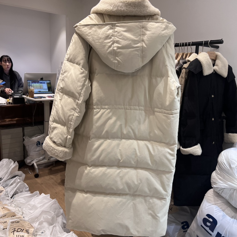 VENIR-A韓國直郵東大門代購女裝新款人氣推薦長款羽絨服填充VENIR-a長款羽絨服