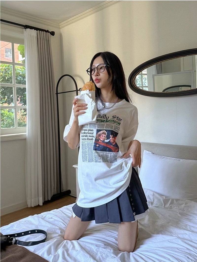 J.needs韓國直郵東大門代購女裝新品休閑24秋冬推薦職業T恤J.needsT恤