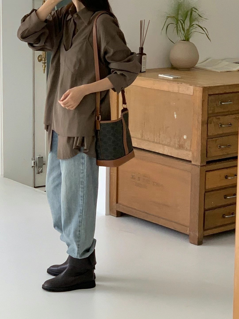 BLACKGHOBI韓國直郵東大門代購女裝新品推薦職業襯衫蕾絲衫BLACKGHOBI襯衫/蕾絲衫