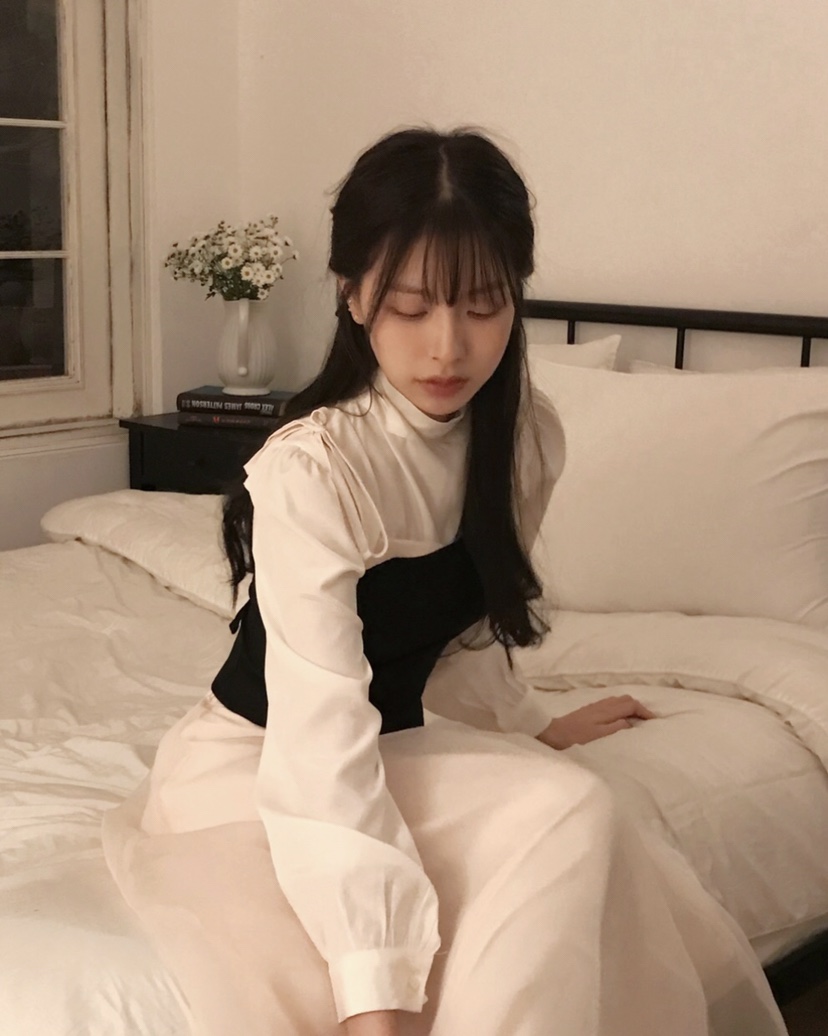 LETAILOR韓國直郵東大門實拍女裝新款推薦人氣24秋冬襯衫蕾絲衫LETAILOR襯衫/蕾絲衫