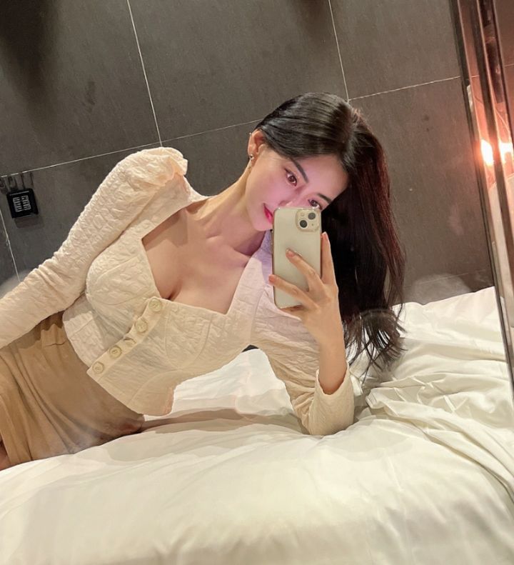 high heels韓國直郵東大門代購女裝新款熱賣推薦襯衫蕾絲衫HIGH HEELS襯衫/蕾絲衫