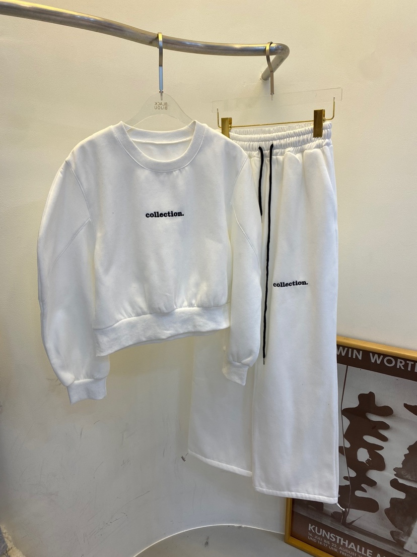 BLACK BIJOU韓國直郵東大門實拍女裝新品真品人氣套裝加絨BLACK BIJOU套裝圖色2