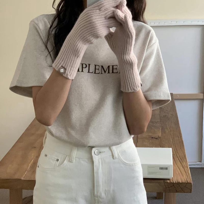 BLUSHER韓國直郵東大門實拍女裝新款推薦休閑職業時尚T恤加絨BLUSHERT恤圖色2