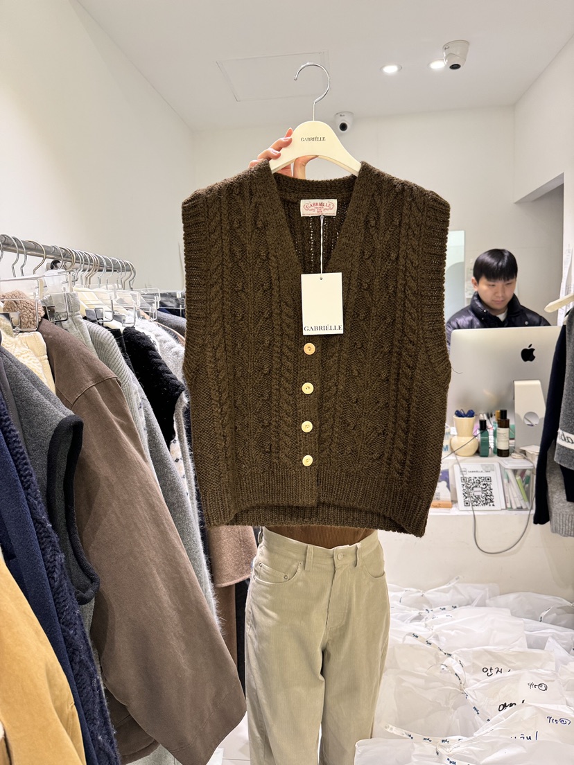 GABRIELLE韓國直郵東大門代購女裝新品推薦24秋冬真品馬甲GABRIELLE馬甲圖色3