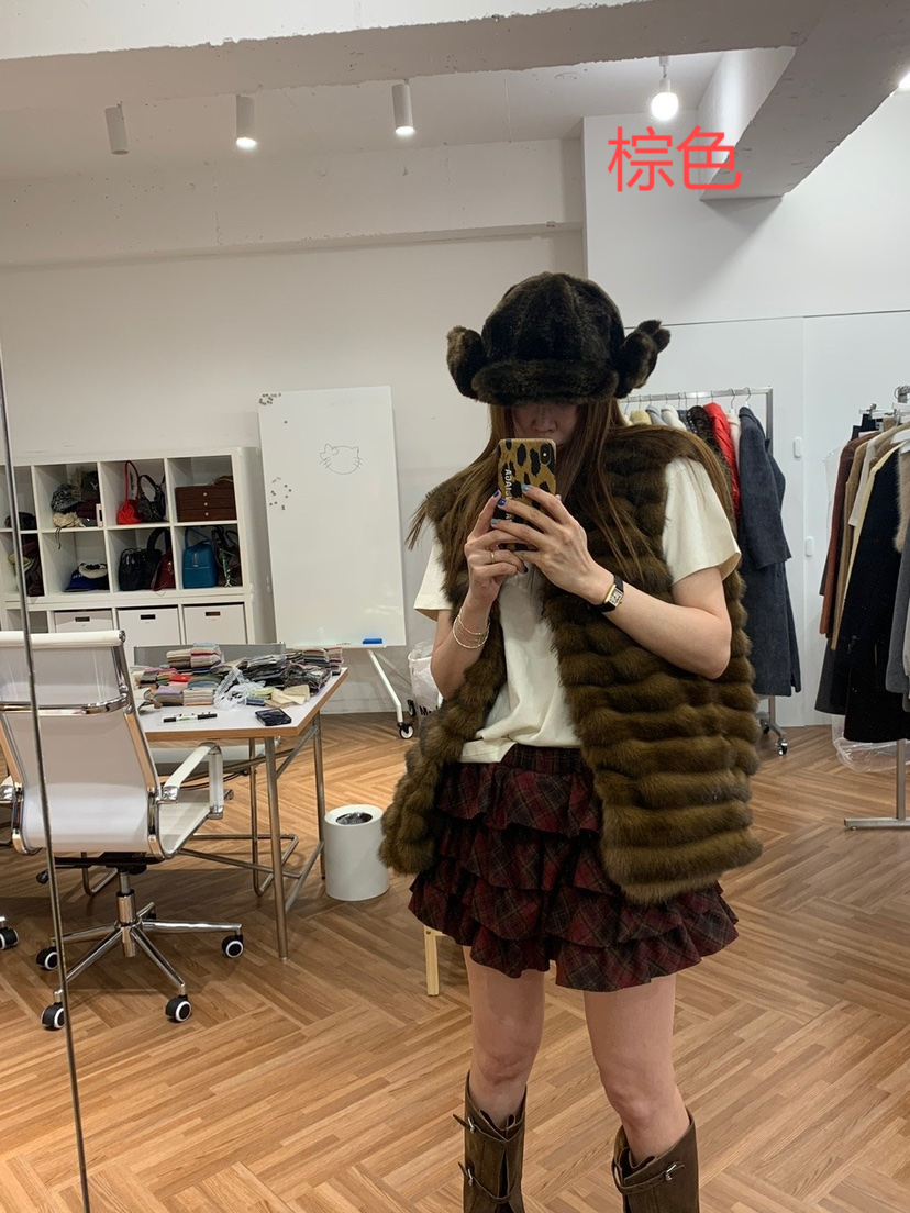 EGG IS韓國直郵東大門實拍女裝新款24秋冬真品人氣馬甲水貂EGG IS馬甲