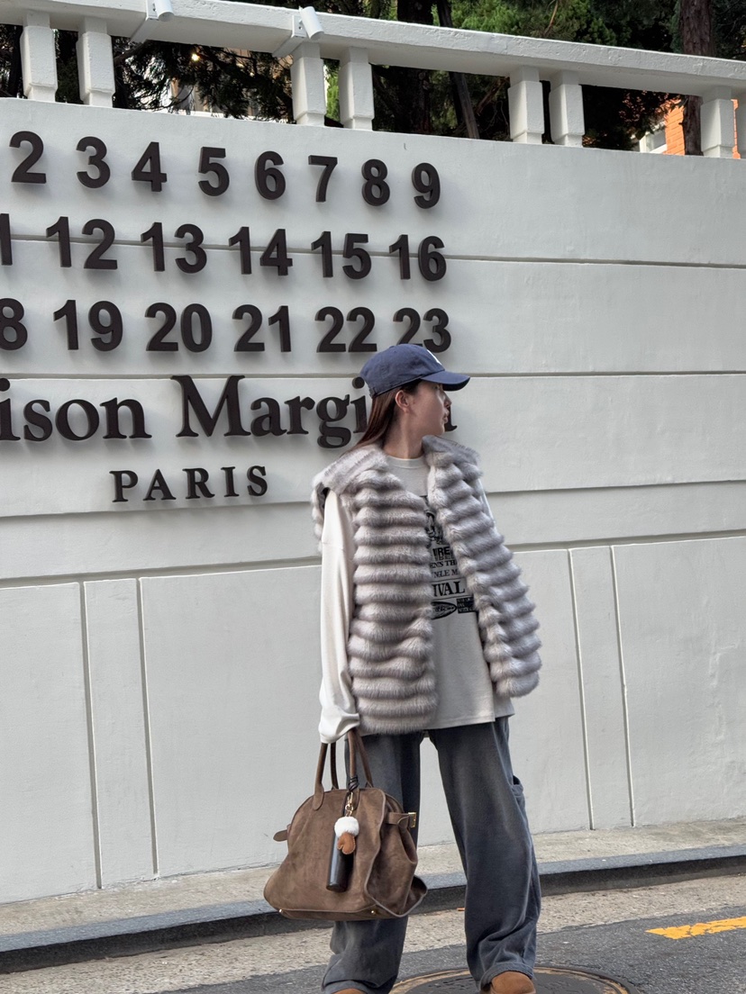 EGG IS韓國直郵東大門實拍女裝新款24秋冬真品人氣馬甲水貂EGG IS馬甲