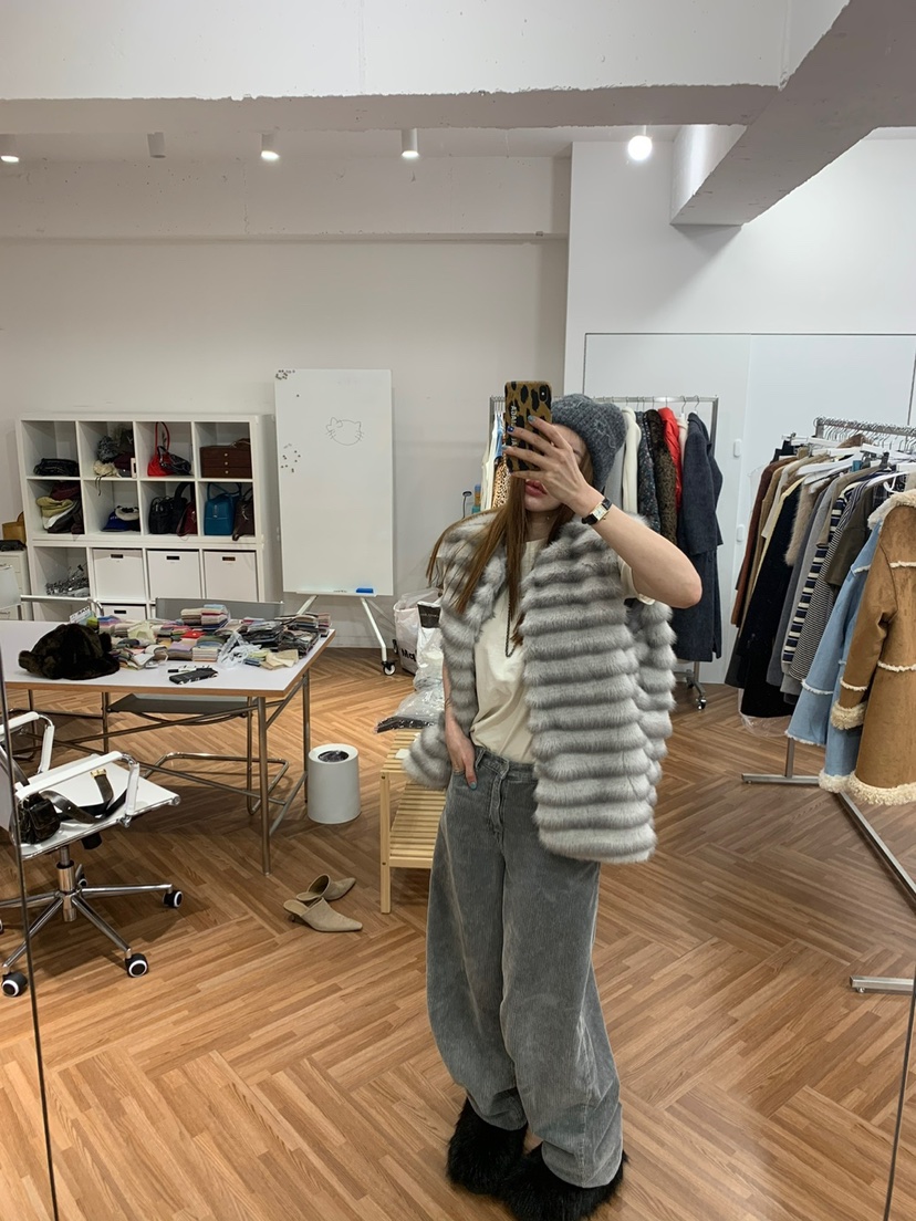 EGG IS韓國直郵東大門實拍女裝新款24秋冬真品人氣馬甲水貂EGG IS馬甲