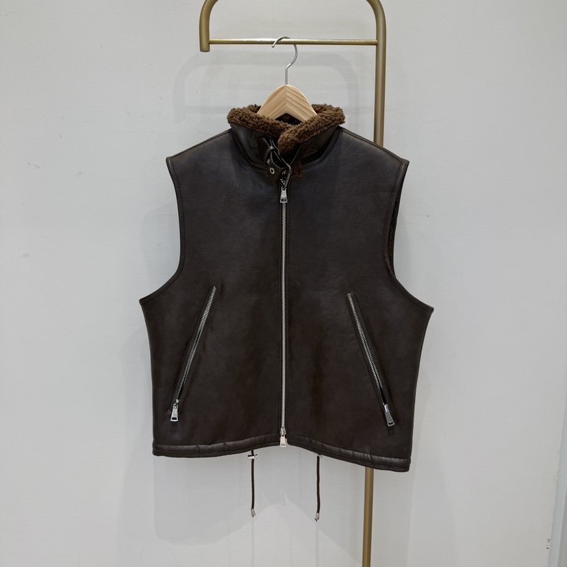 空直郵韓國代購女裝新款推薦休閑時尚人氣熱賣真品馬甲皮革CRESCENT-男裝馬甲圖色1