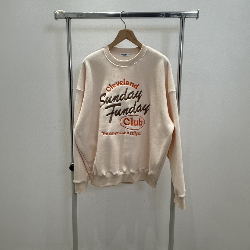 空韓國直郵東大門實拍女裝新款熱賣人氣推薦休閑24秋冬衛衣羊毛CRESCENT-男裝衛衣圖色1