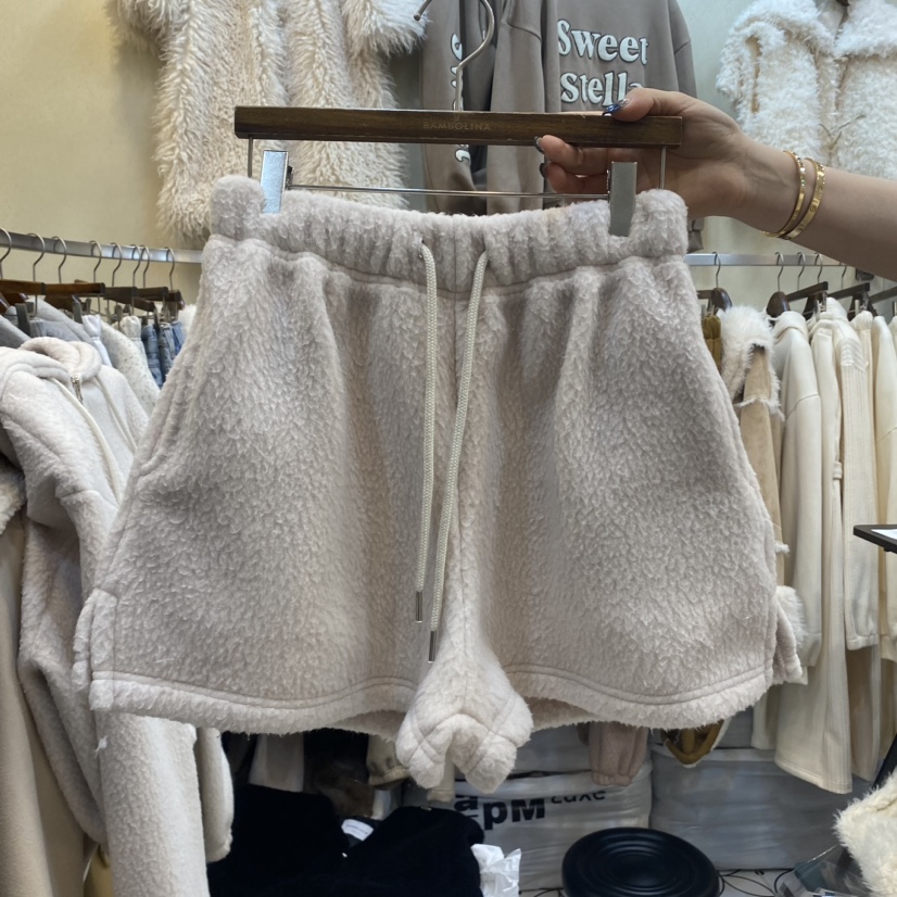 BAMBOLINA東大門實拍女士新款休閑熱賣時尚真品人氣推薦短褲BAMBOLINA短褲圖色1