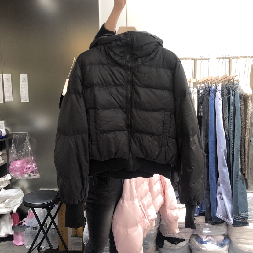 OUR MINUTE直郵韓國代購女裝新款熱賣時尚短款羽絨服兜帽鴨絨RUMBA短款羽絨服圖色4