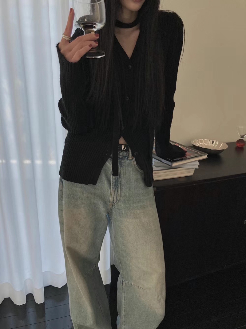 UNSANE東大門實拍女士新款真品人氣24秋夏時尚針織衫含脖帶UNSANE針織衫