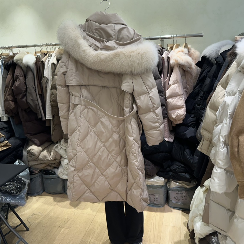 Butter-P韓國直郵東大門實拍女裝新款熱賣長款羽絨服含腰帶填充絨BUTTER-P長款羽絨服